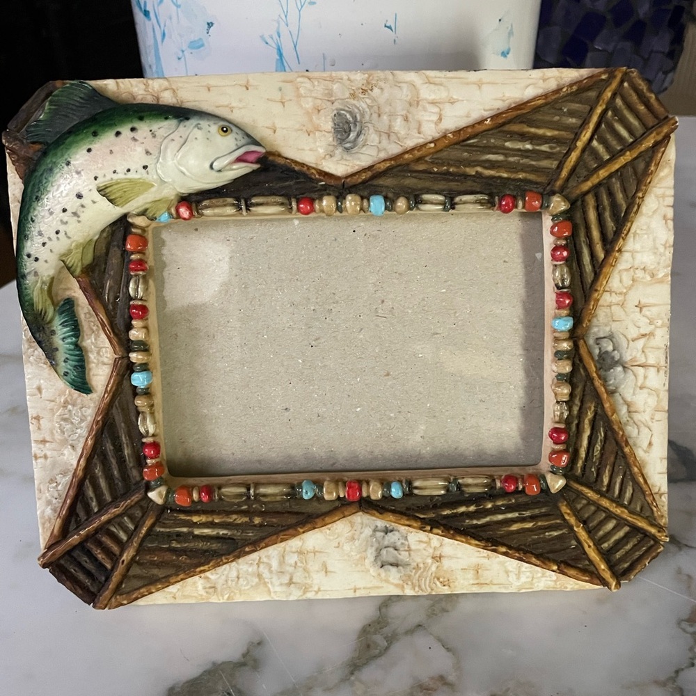 Rustic Fishing 🎣 Multicolor Picture Frame Set - Picture 2 of 4